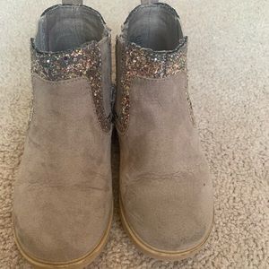 Girls tucker + Tate glitter boots size 11